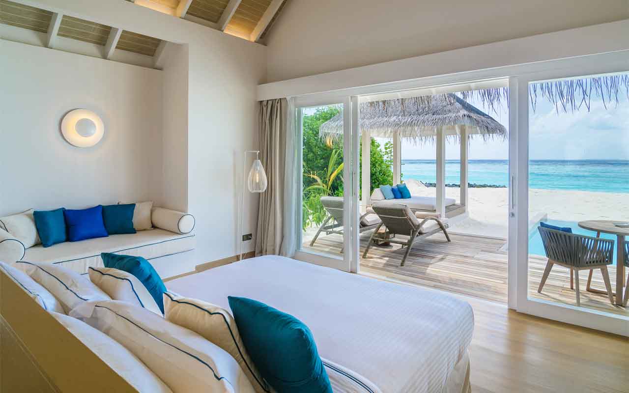 Baglioni_Resort_Maldives_Malediven_Spezialist_Pool_Grand_Beach_Villa_1