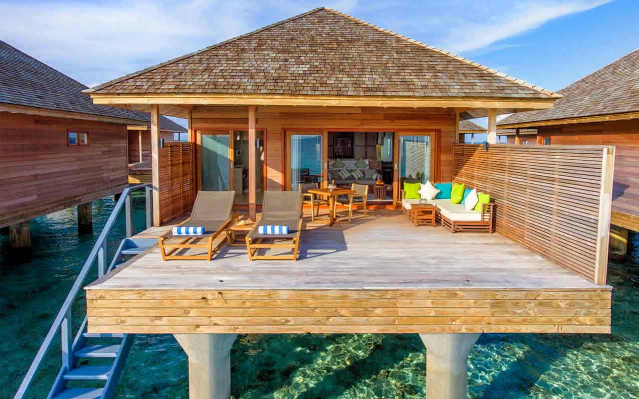 Hurawalhi_Island_Malediven_Ocean_Villa_1