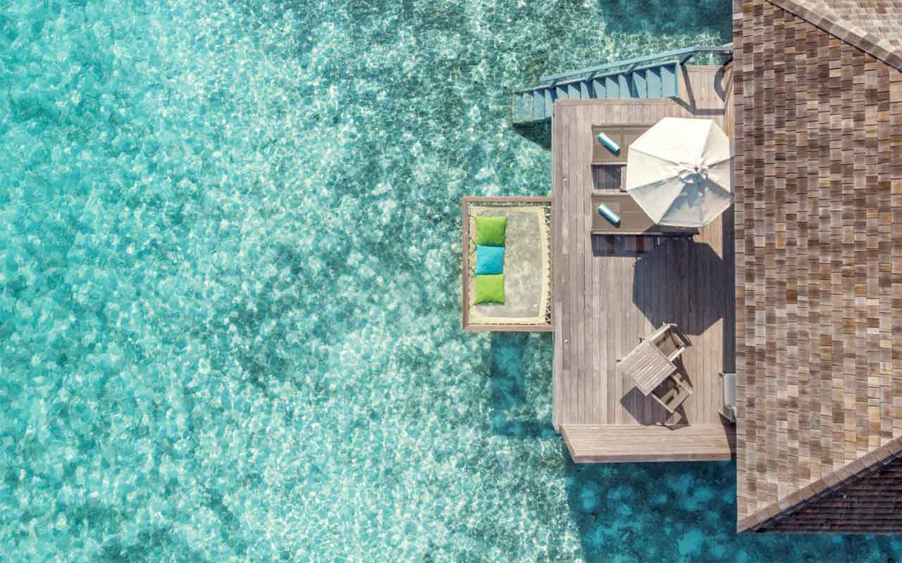 Hurawalhi_Island_Malediven_Romantic_Ocean_Villa_1