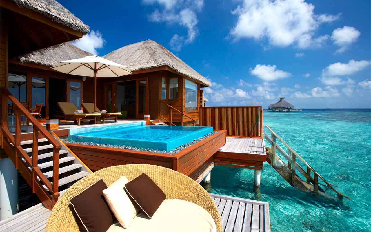 Huvafen_Fushi_Malediven_Spezialist_Zimmer_Ocean_Bungalow_with_Pool_2