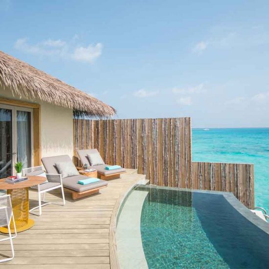 InterContinental_Maldives_Zimmer_Overwater_Villa_with_Pool_5