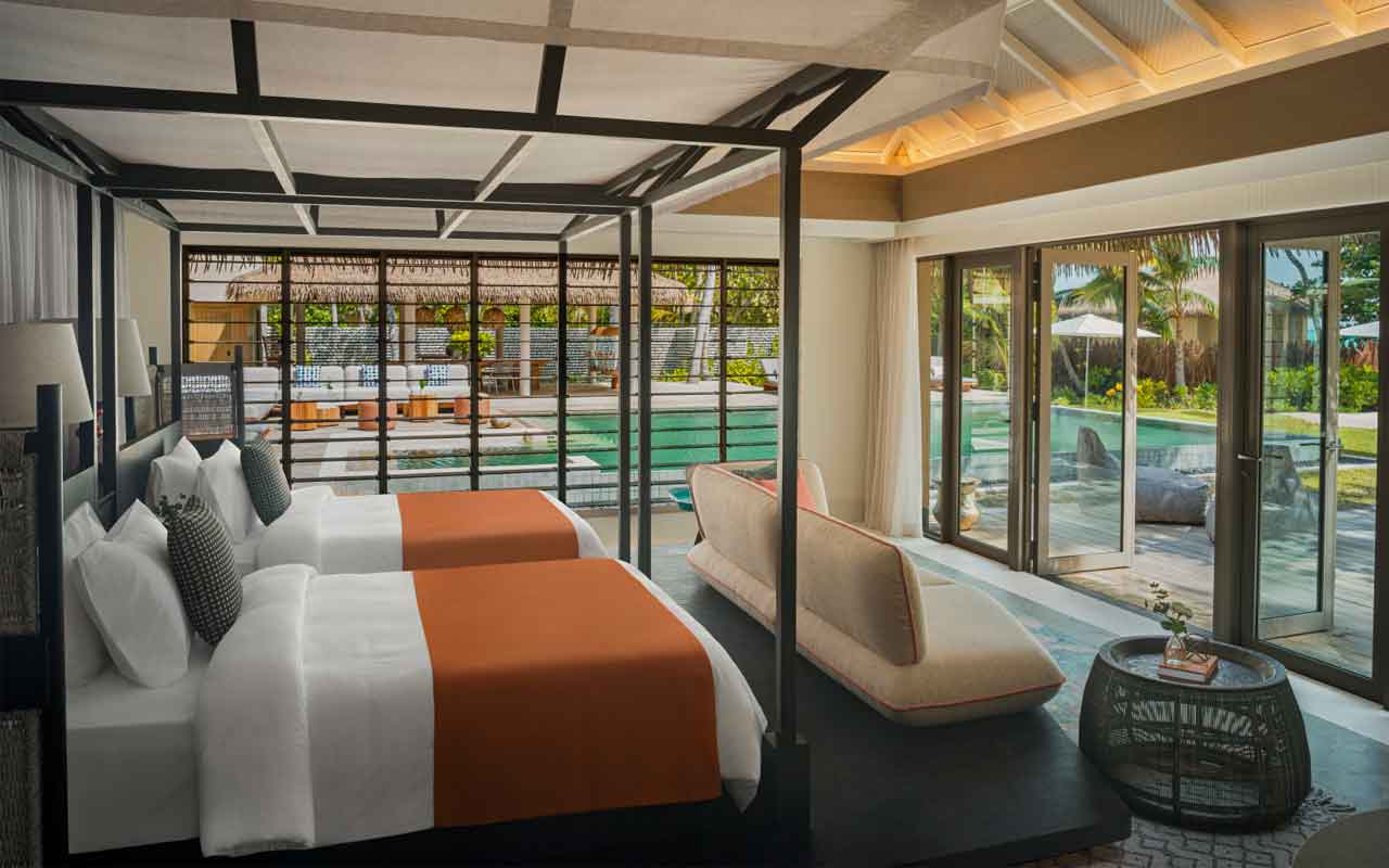 InterContinental_Maldives_Zimmer_Three_Bedroom_Royal_Beachfront_Residence_1  - copy
