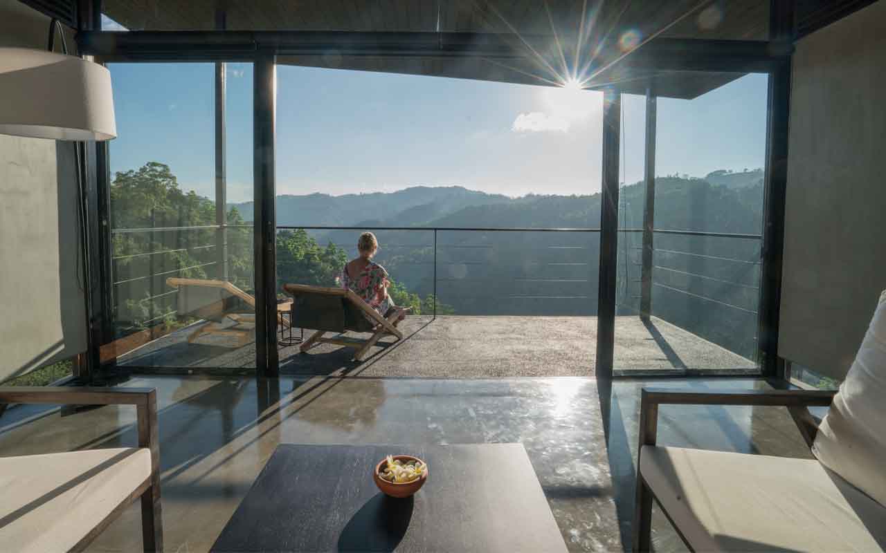 Satani_Wellness_Resort_Sri_Lanka_Spezialist_Zimmer_Mountain_View_Challet_2