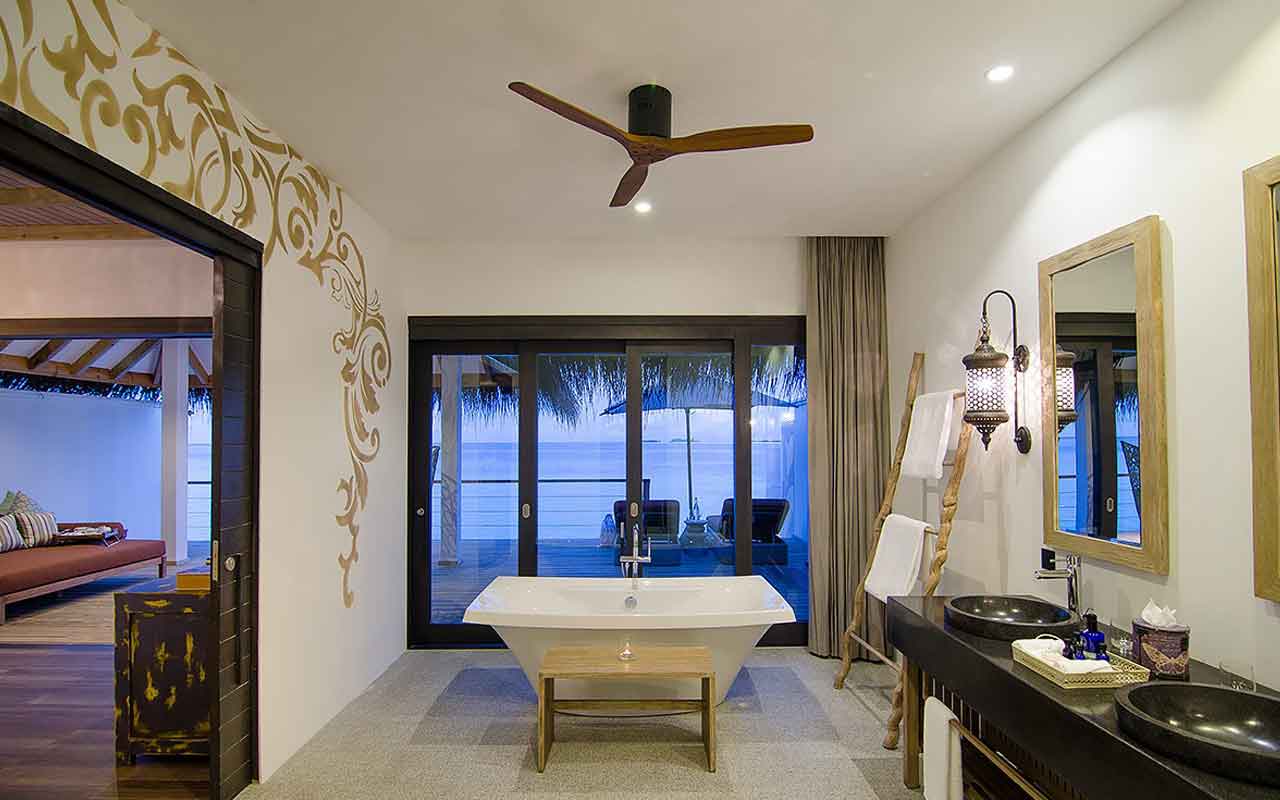 Seaside_Finolhu_Zimmer_Lagoon_Villa_2