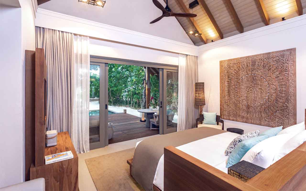 Vakkaru_Maldives_Flitterwochen_Beach_Spa_Pool_Villa_3