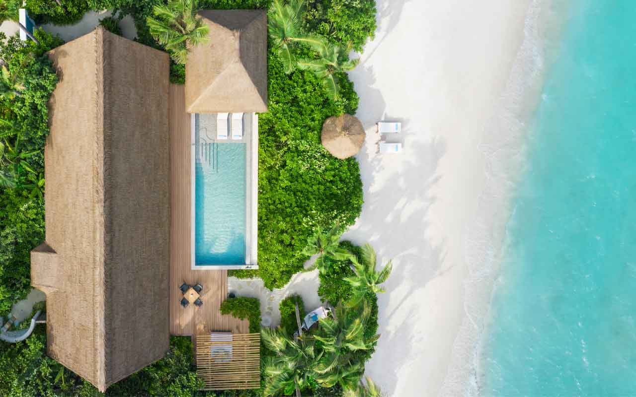 Waldorf_Astoria_Ithaafushi_Malediven_Spezialist_Zimmer_King_Beach_Villa_with_Pool_4