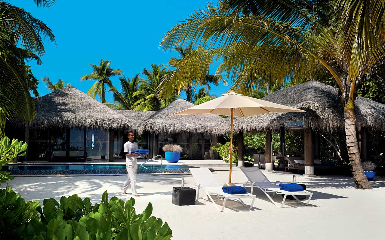 velaa-private-island-deluxe-beach-pool-villa-1