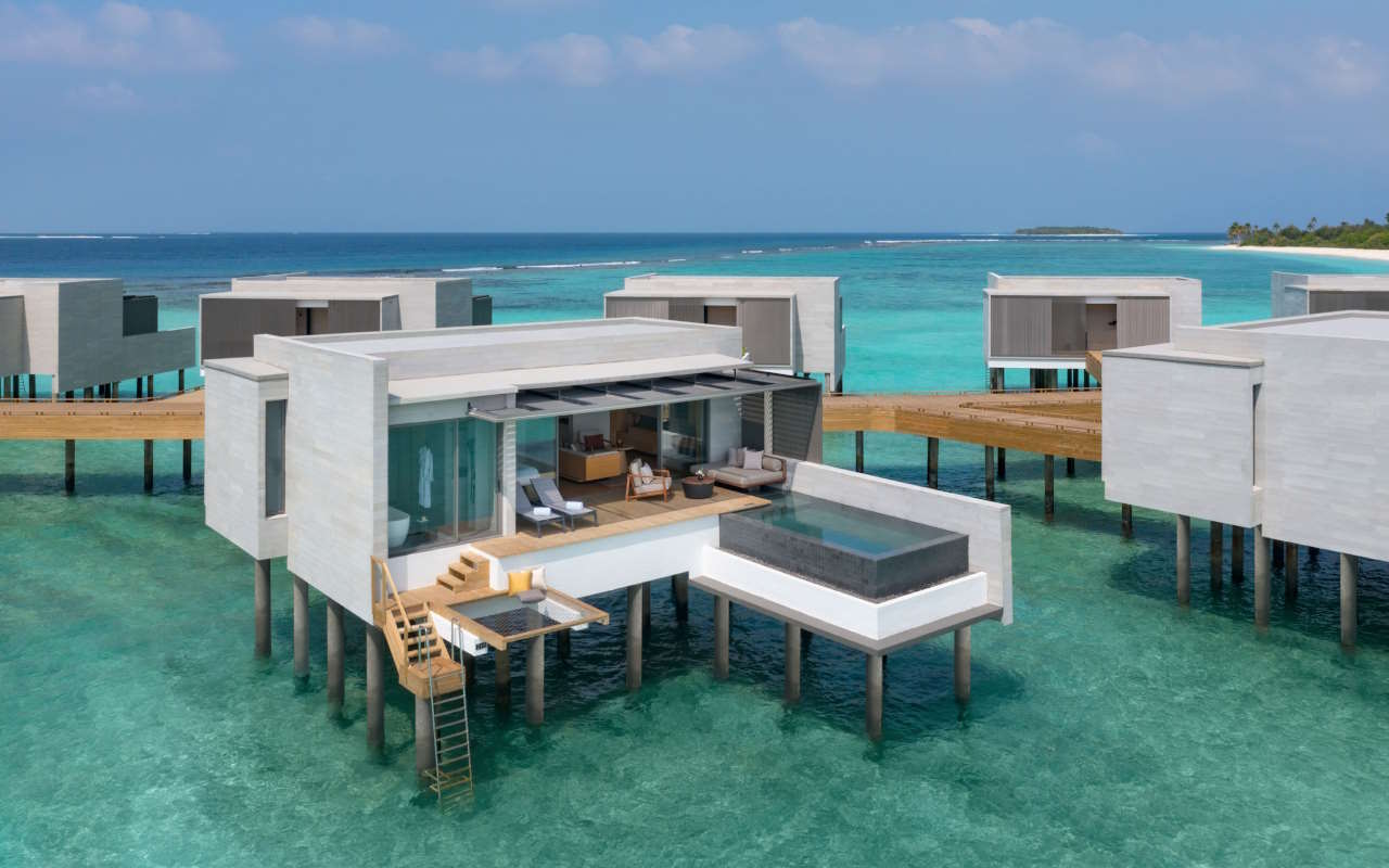Alila-Kothaifaru-Maldives-Sunset-Water-Villa4